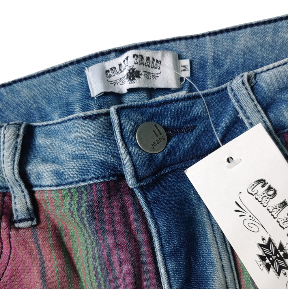 CRAZY TRAIN Jean Shorts Serape Denim Print Frayed Hem Size Medium - Picture 3 of 6